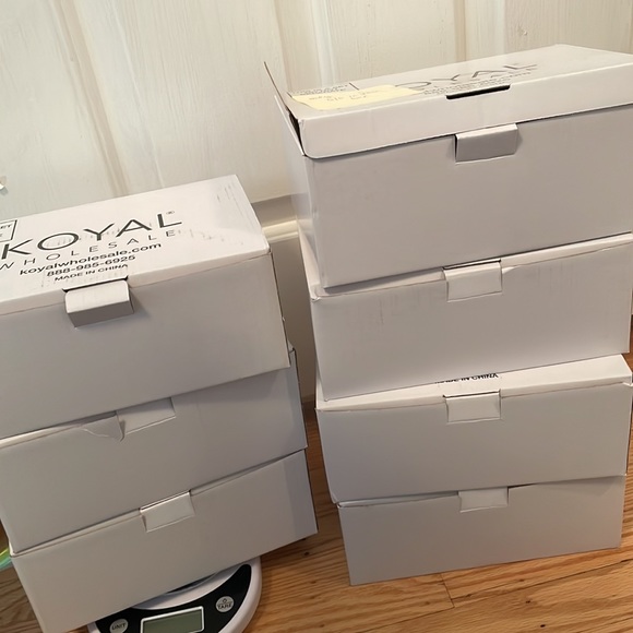 Vintage-looking glass votive holders - Picture 5 of 6